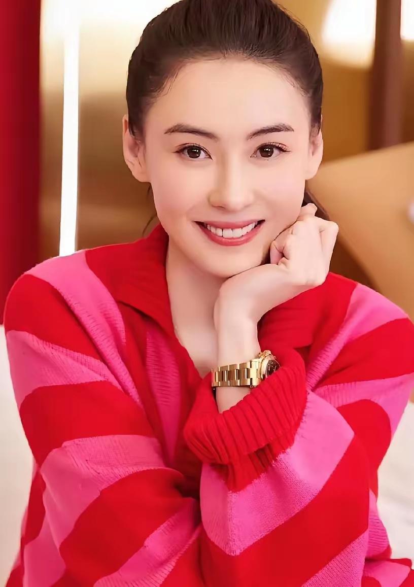 张柏芝的镜头张柏芝门照艳原图，一窥娱乐圈的神秘魅力-第3张图片