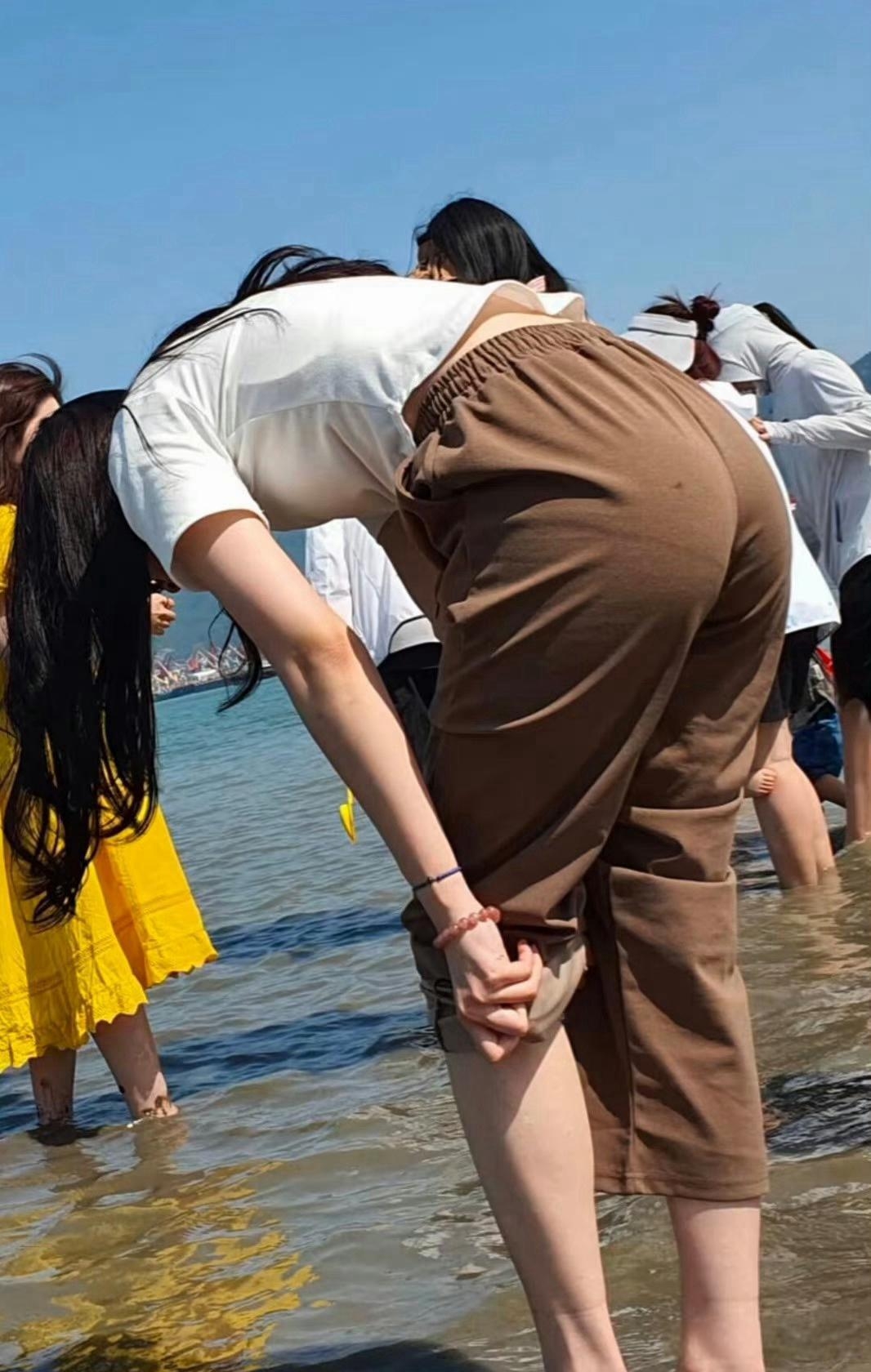国模娜娜一区二区三区国模娜娜的魅力之旅，一区二区三区的风采-第2张图片