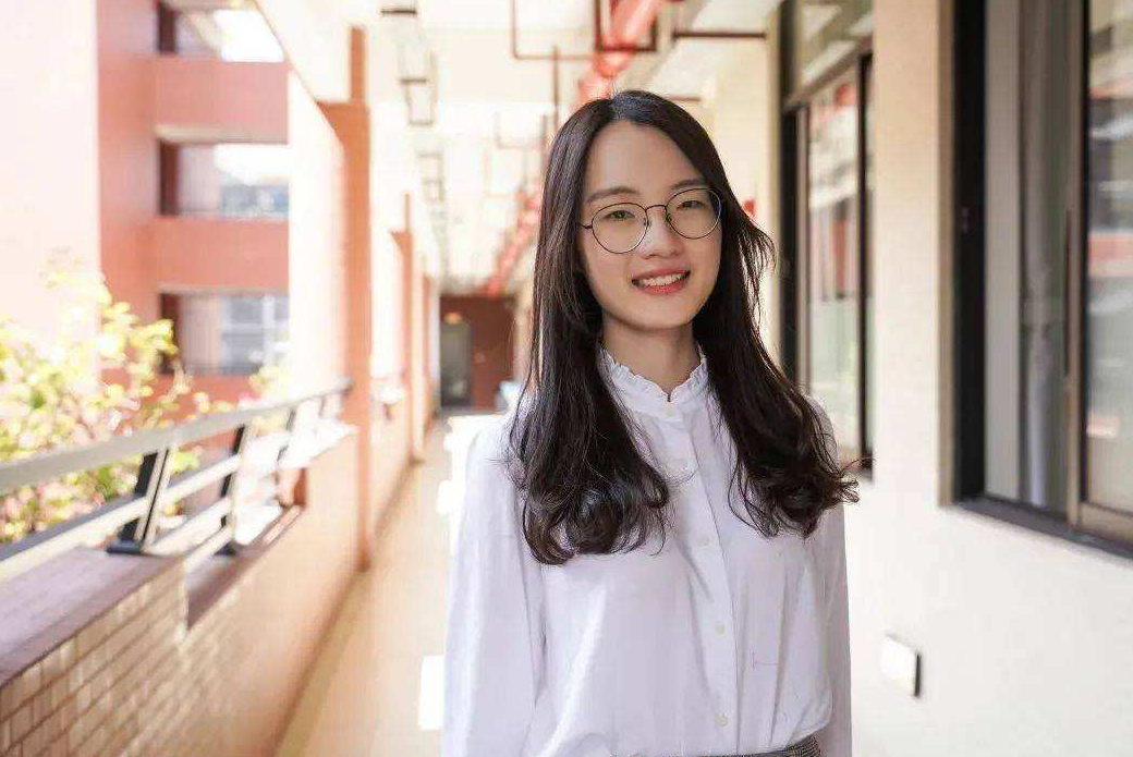 上课时突然将跳d遥控器开到最大双男课堂意外，跳D遥控器的最大震动