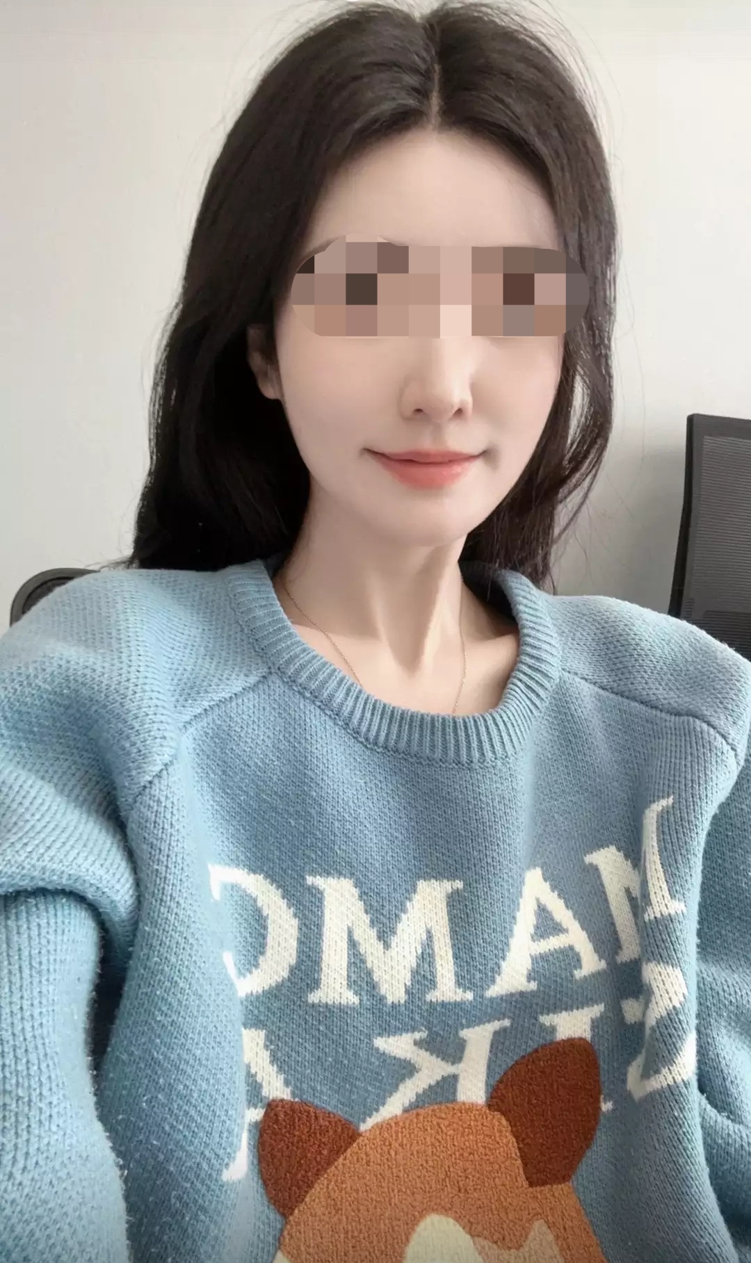 体育课忘记穿奶罩BE体育老师体育课上的尴尬遭遇，忘记穿奶罩的那一刻-第2张图片