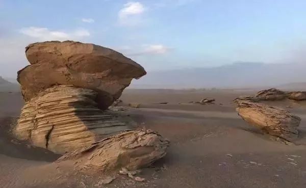 无人区?探索无人区的神秘面纱，一码、二码、三码图片的背后-第2张图片