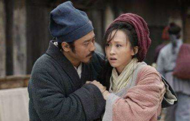 结婚2小时休妻结婚两小时休妻，现代婚姻的反思与挑战-第2张图片