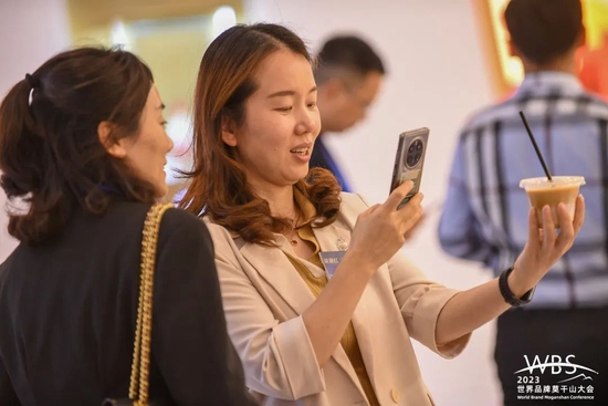 国产传媒的崛起——以果冻传媒和天美为例