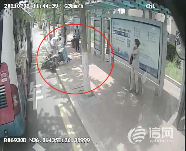 坐公交车弄了2个小时视频怎么办公交车上的意外，如何处理弄了2个小时的视频-第1张图片