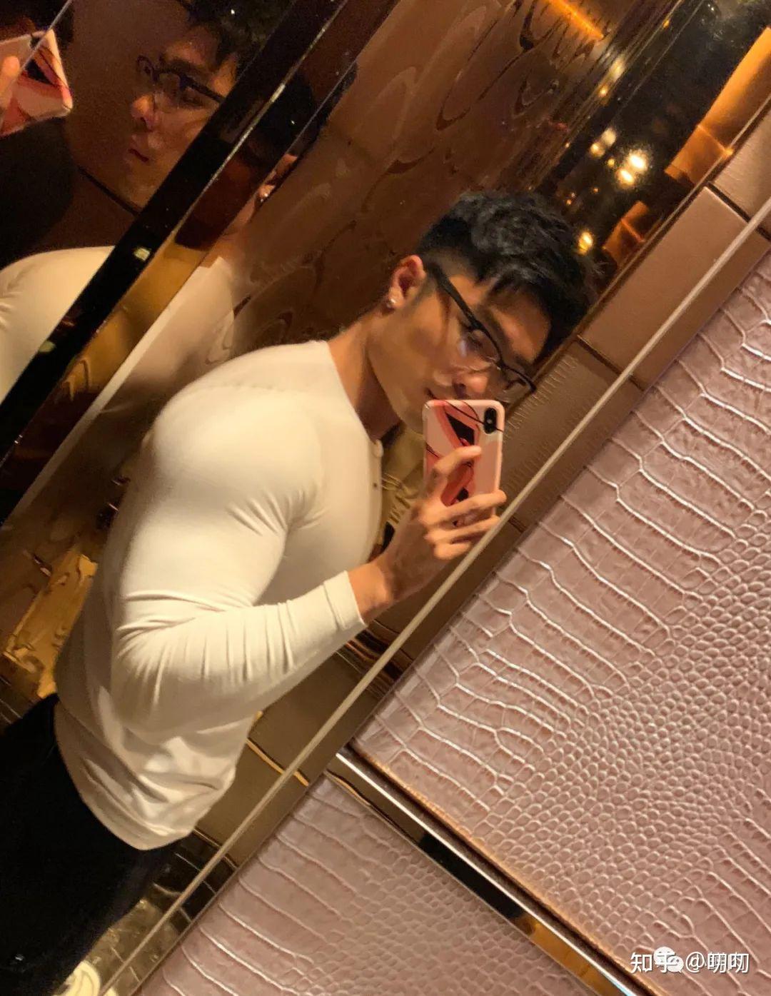 国产猛男GAYB0Y1069麻豆的魅力-第2张图片