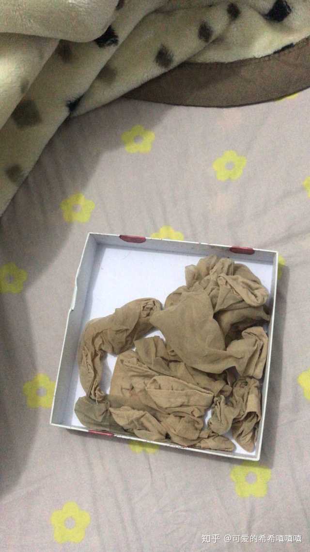 大学女宿舍的群交现象，理性探讨与思考-第1张图片