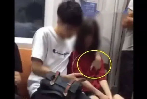 YY直播不雅视频完整版现象的探讨-第2张图片