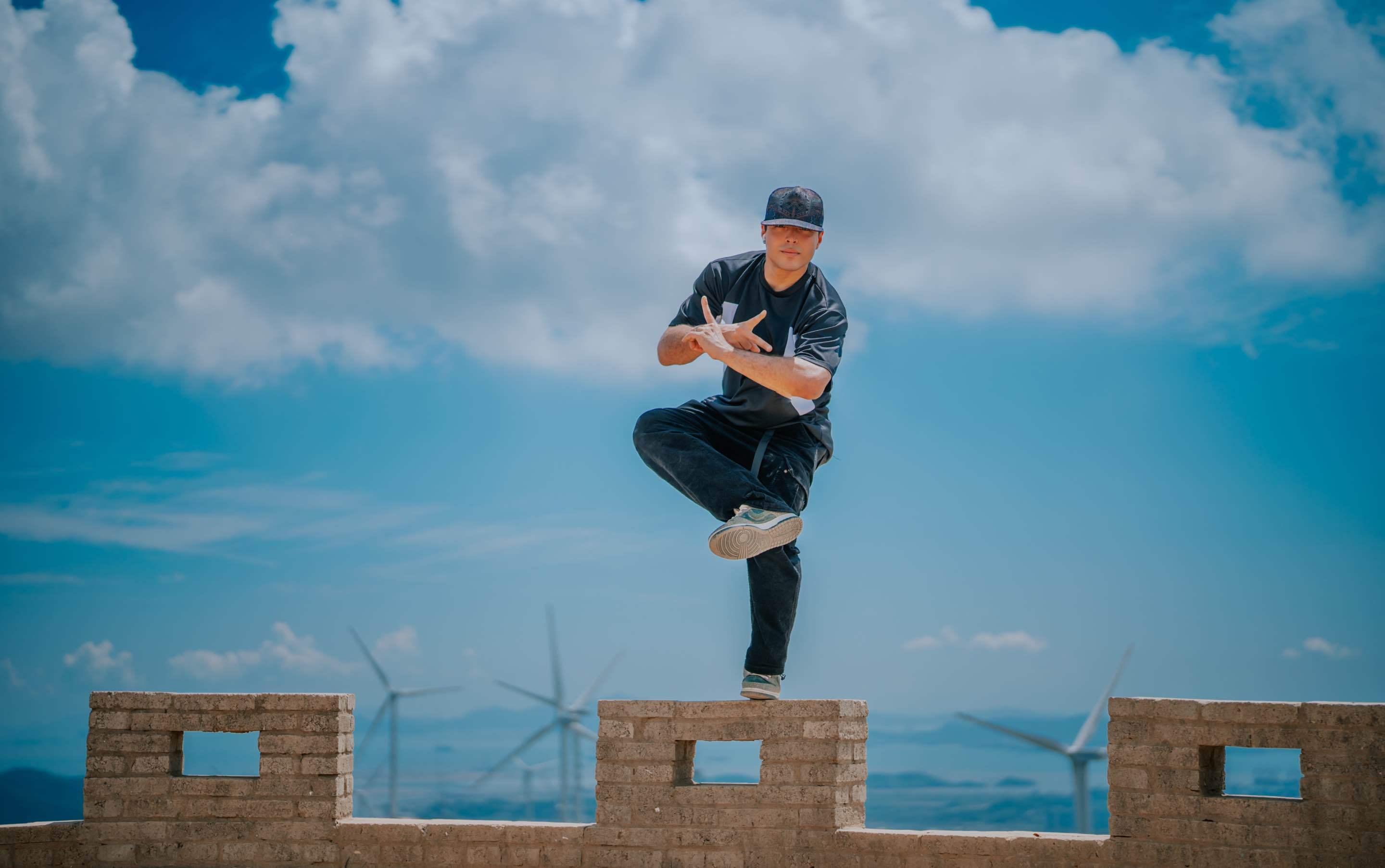 街舞爱好者，城市中的自由灵魂-第2张图片