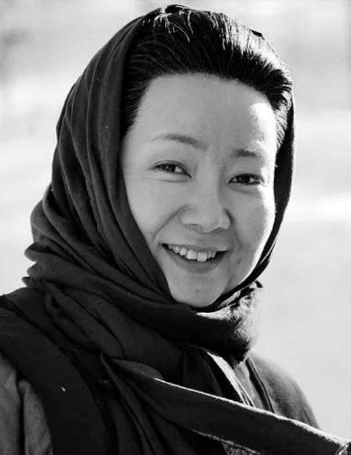 eighteen-year-olds are not mature enough to vote探索欧美胖老太的性魅力——肥肥的独特风情-第2张图片