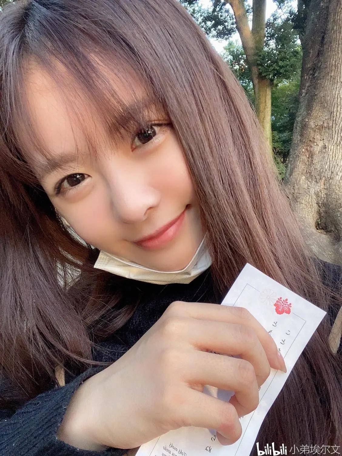 结衣波多野教师剧照，教育之下的情感与故事-第2张图片