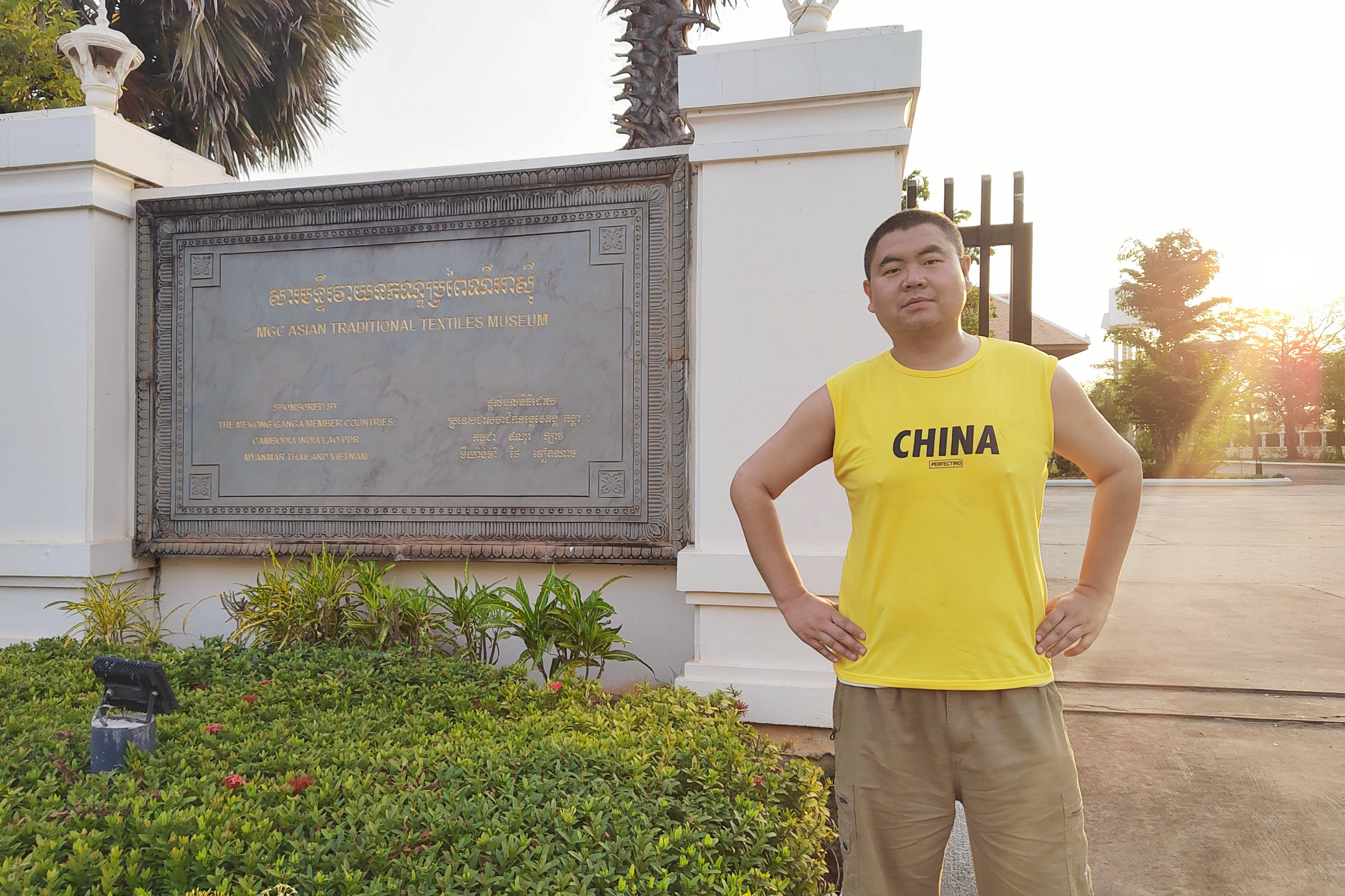 Asian帅Gay1069GV5男模帅哥亚洲魅力，探讨亚洲帅气的男性形象与多元文化中的性取向-第1张图片