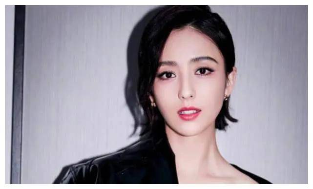 佟丽娅事件佟丽娅事件，公众视野下的明星风波-第1张图片