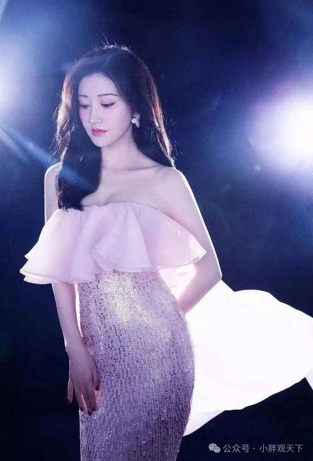 景甜三段私密视频疑被泄露了景甜三段私密视频疑遭泄露，网络风波引发关注-第3张图片