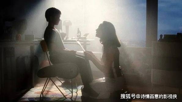 国外成人片泛滥成灾，网络时代的道德与伦理挑战-第1张图片