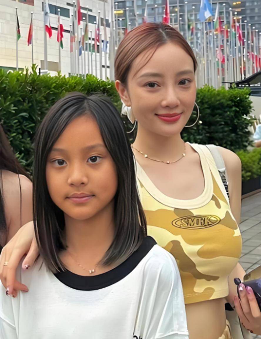 李小璐怒斥不雅视频在线播放李小璐怒斥不雅视频事件，捍卫尊严与隐私的正义之声-第2张图片