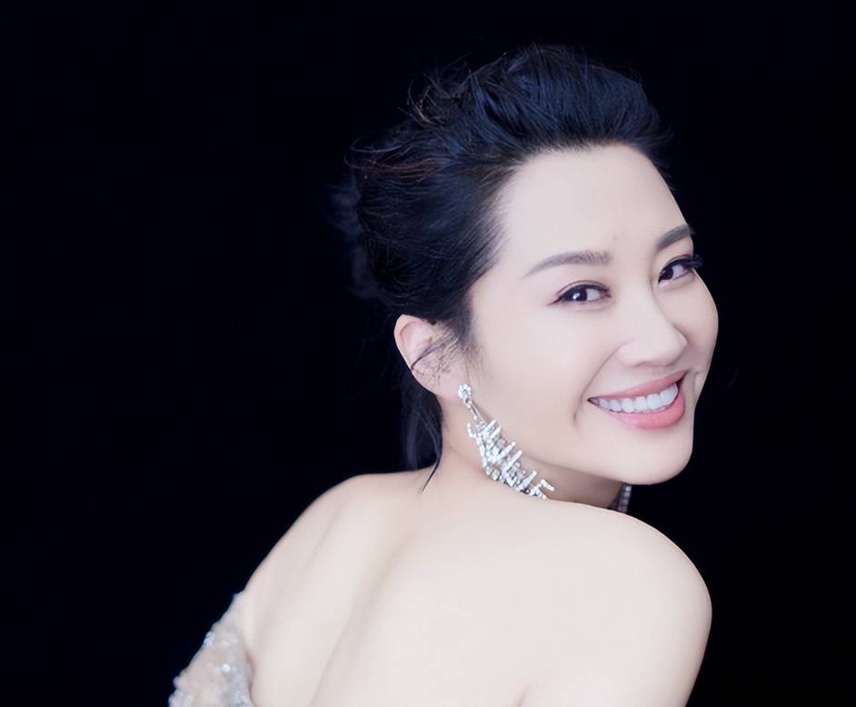 许晴传闻，关于被谁咬下头颅的真相揭秘-第2张图片
