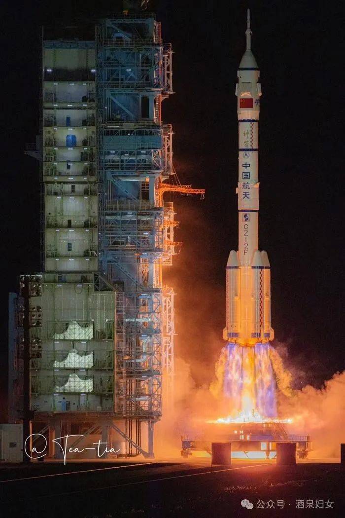 神舟13号发射时间和返回时间神舟13号，探索太空的壮丽之旅-第2张图片