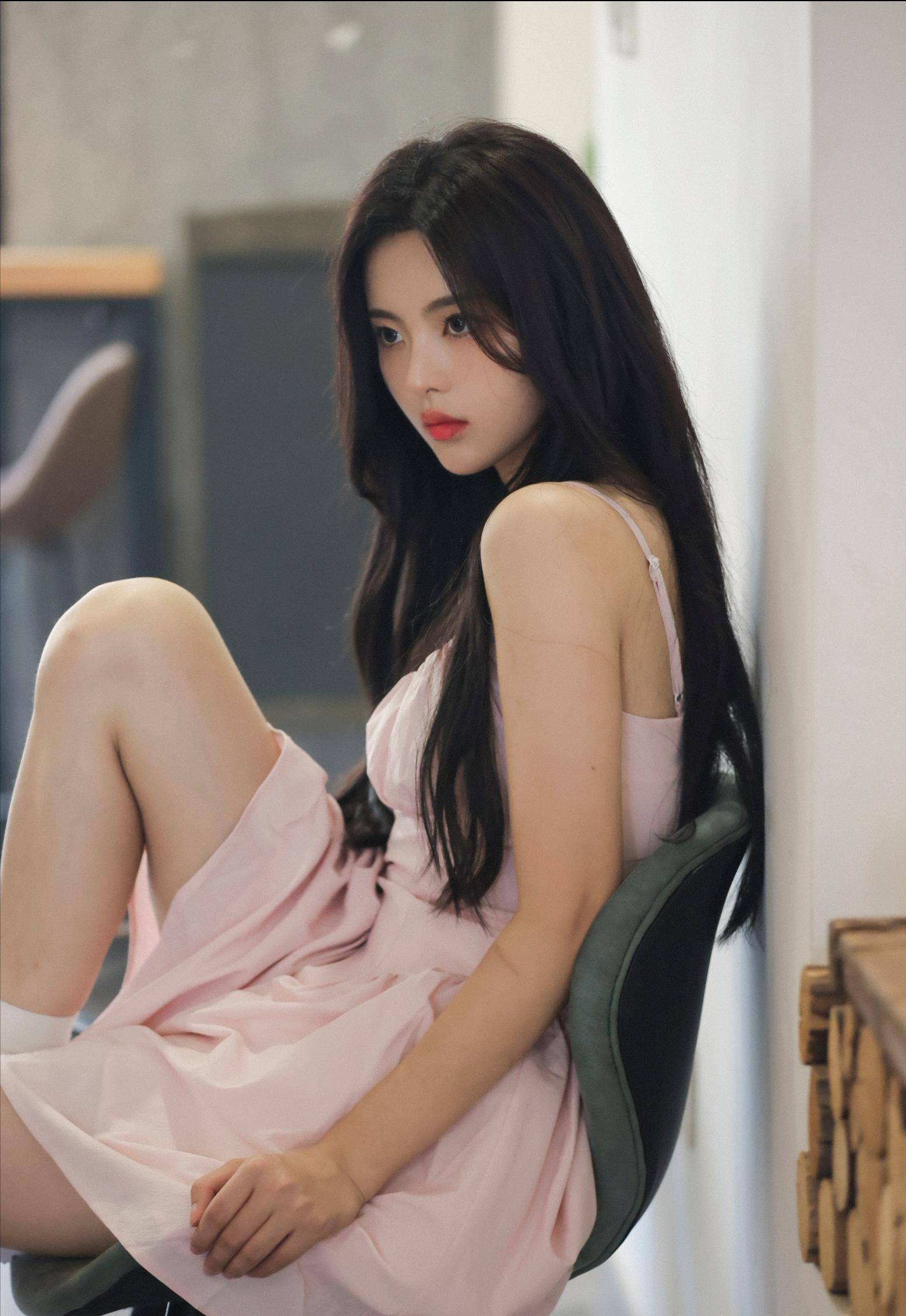 绝对女神私服绝对女神私服，时尚潮流的独特魅力-第3张图片