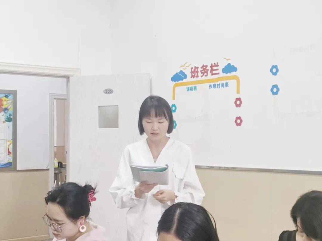 生物老师上课全班做了生物课上的实践体验-第2张图片