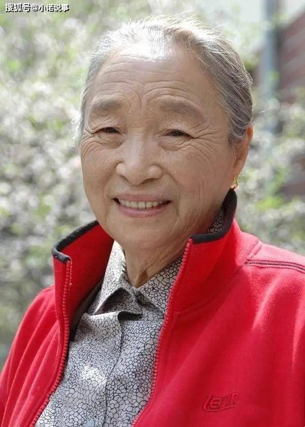 中国老太太照片 时尚中国老太太Granny80的故事