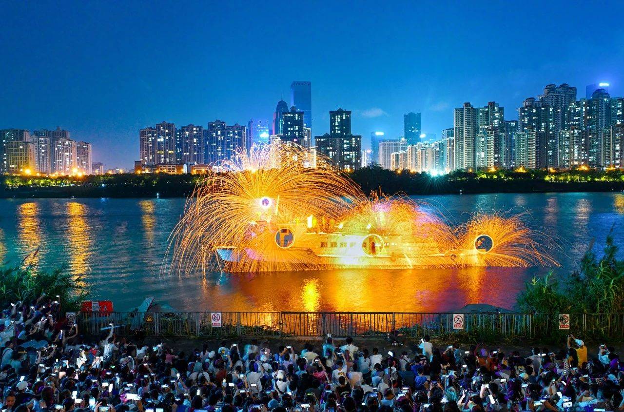 影剧院影剧院，城市文化的璀璨明珠-第2张图片