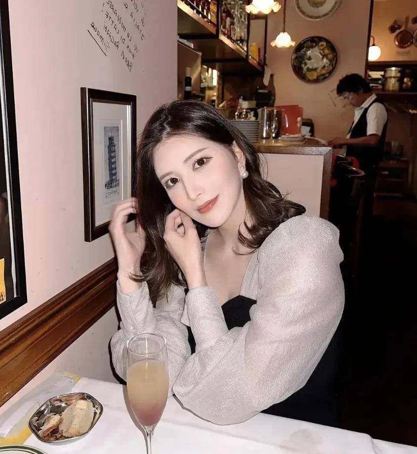 日本FEERBBWDH文化下的少妇魅力——丰满之美的探索