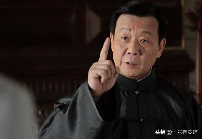 一家人乱家庭纷乱的背后-第1张图片