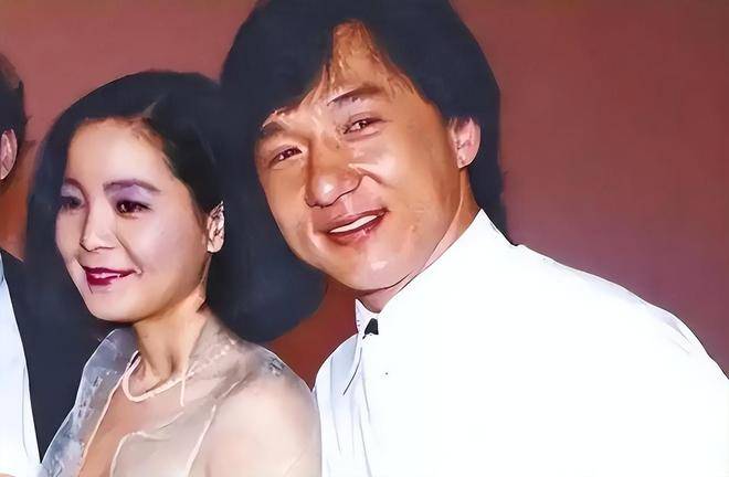 男朋友总是让他的兄弟来玩我怎么办如何面对男朋友总是让他的兄弟来玩我的困境-第1张图片