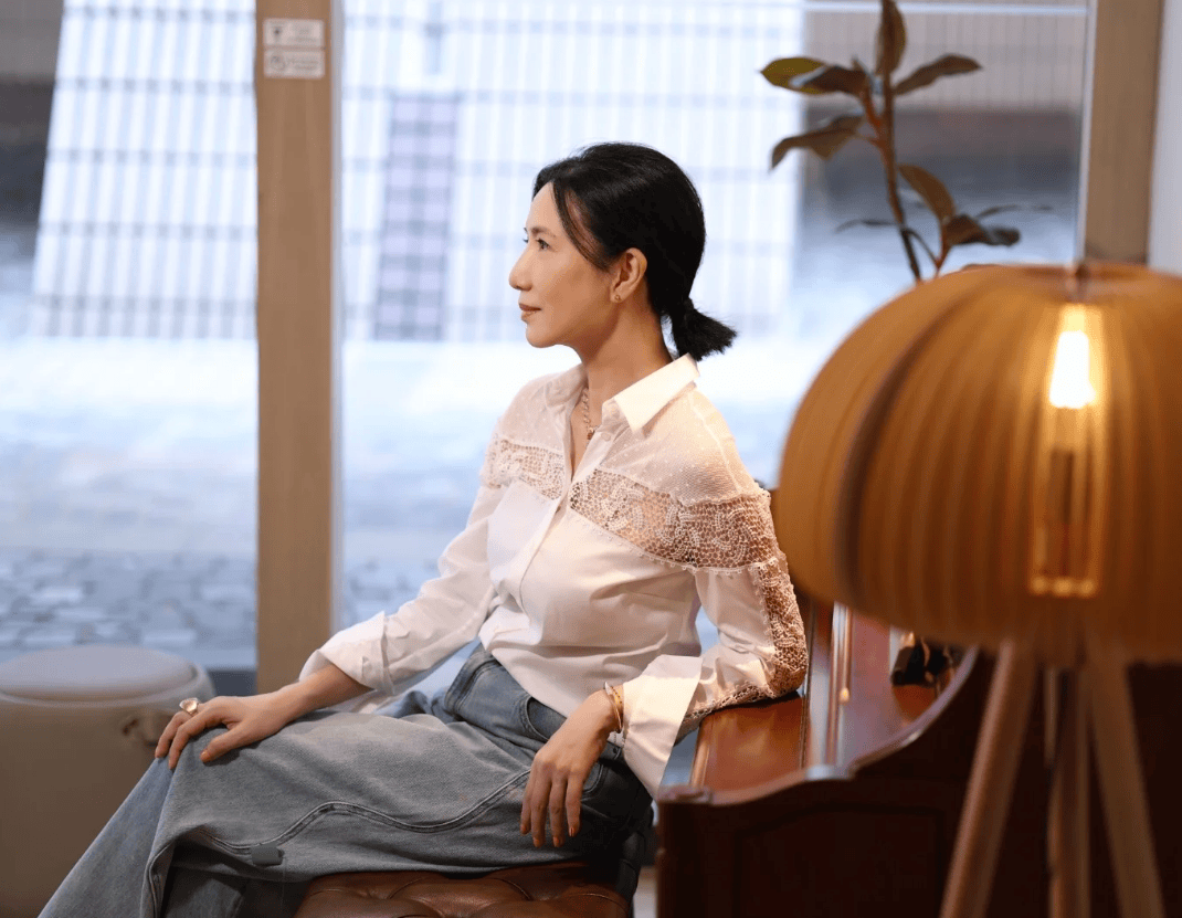 关秀媚，璀璨的演艺之星