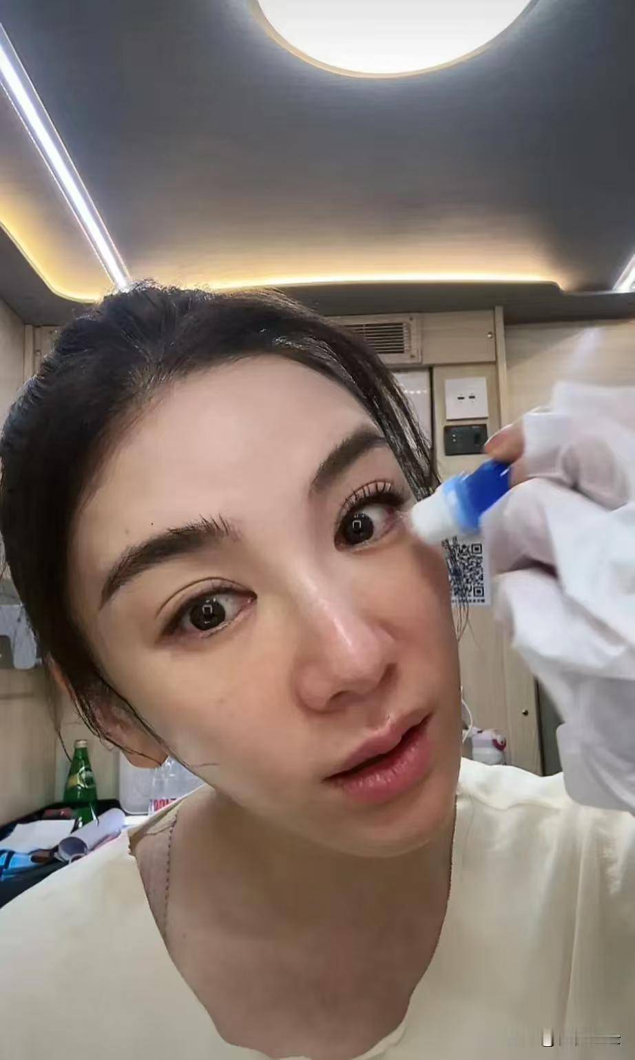 妹子无ps照片直播在线观看妹子无PS照片直播，真实之美，无需修饰-第2张图片