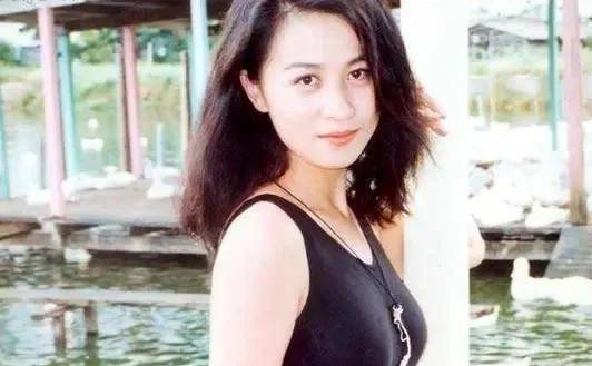 刘嘉玲被绑性侵图片关于刘嘉玲被绑性侵图片的虚假信息与真相-第1张图片
