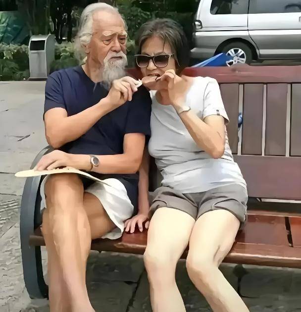 老头同志——中国老一辈的智慧与魅力-第2张图片
