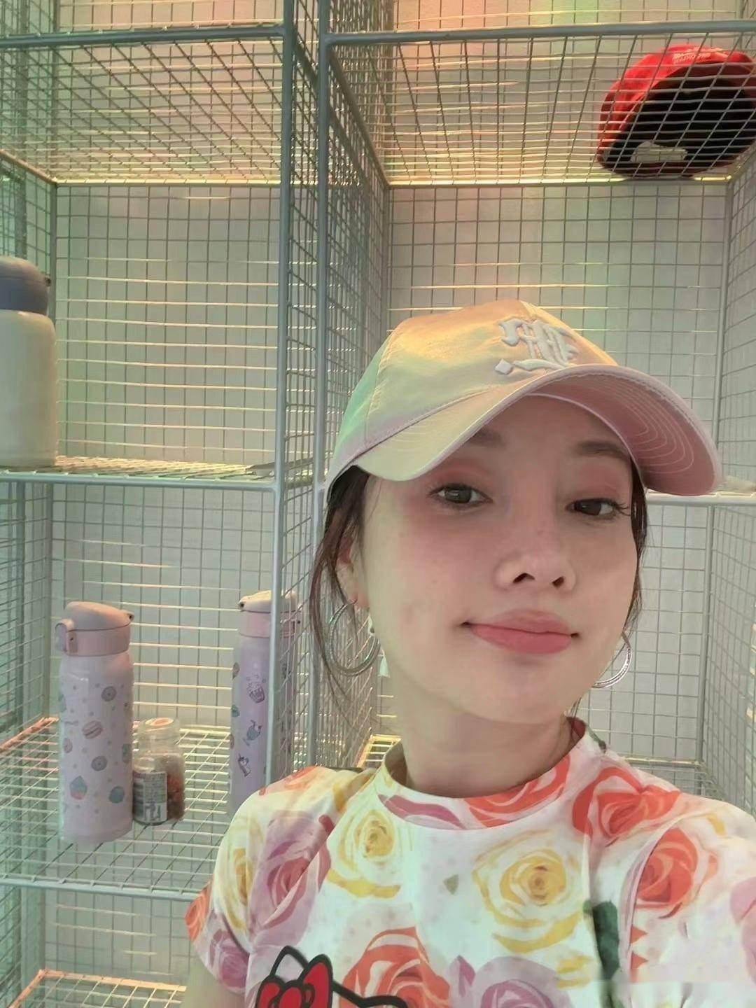 李小璐21李小璐的21岁，青春的绽放与蜕变-第2张图片