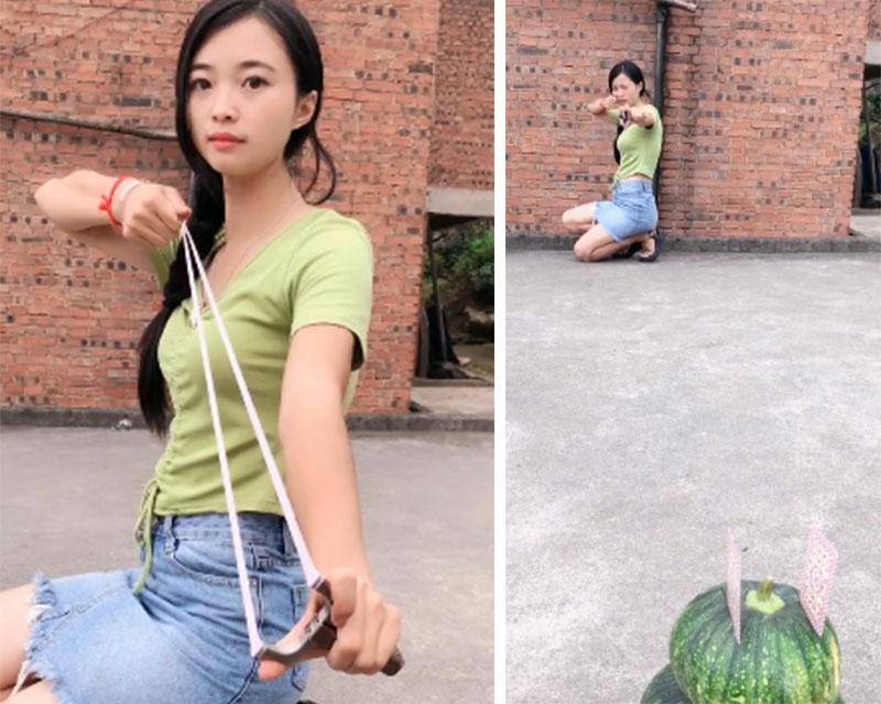 二人打扑克过程中的激烈运动视频