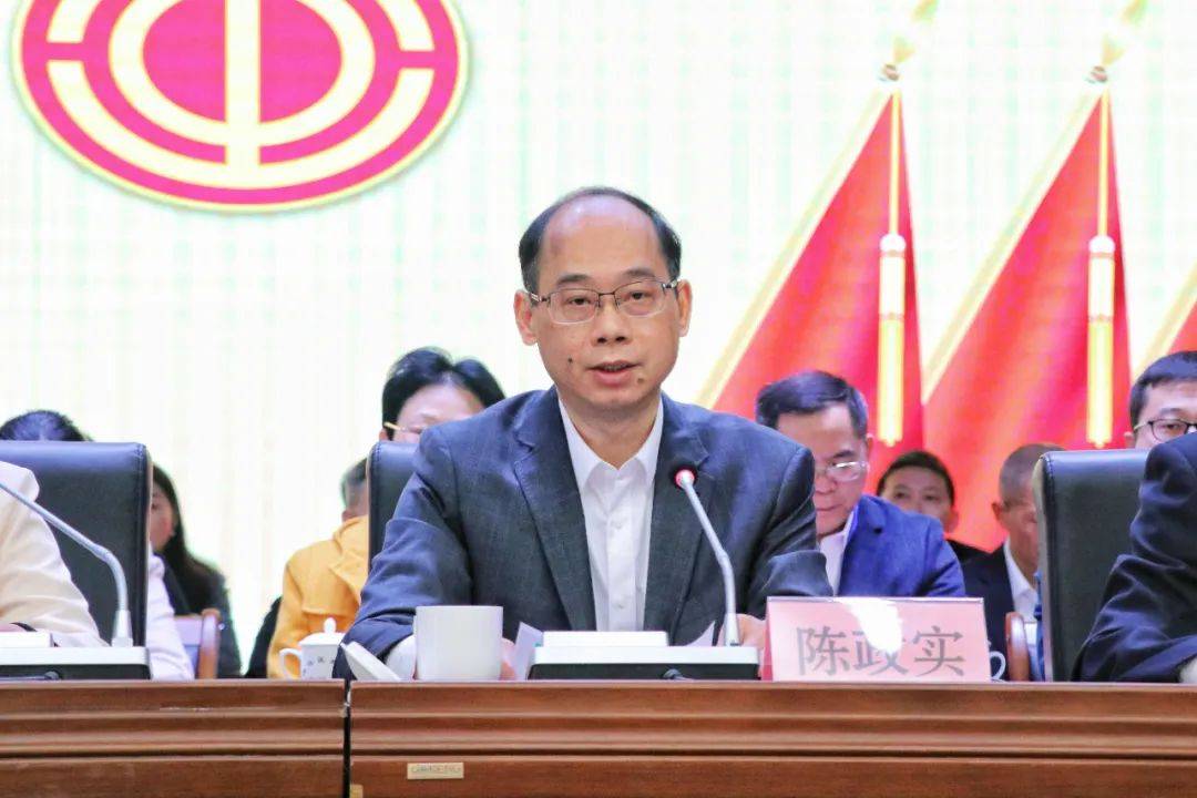 新一届政治领导班子成员新一届政治领导班子，时代的新篇章-第1张图片