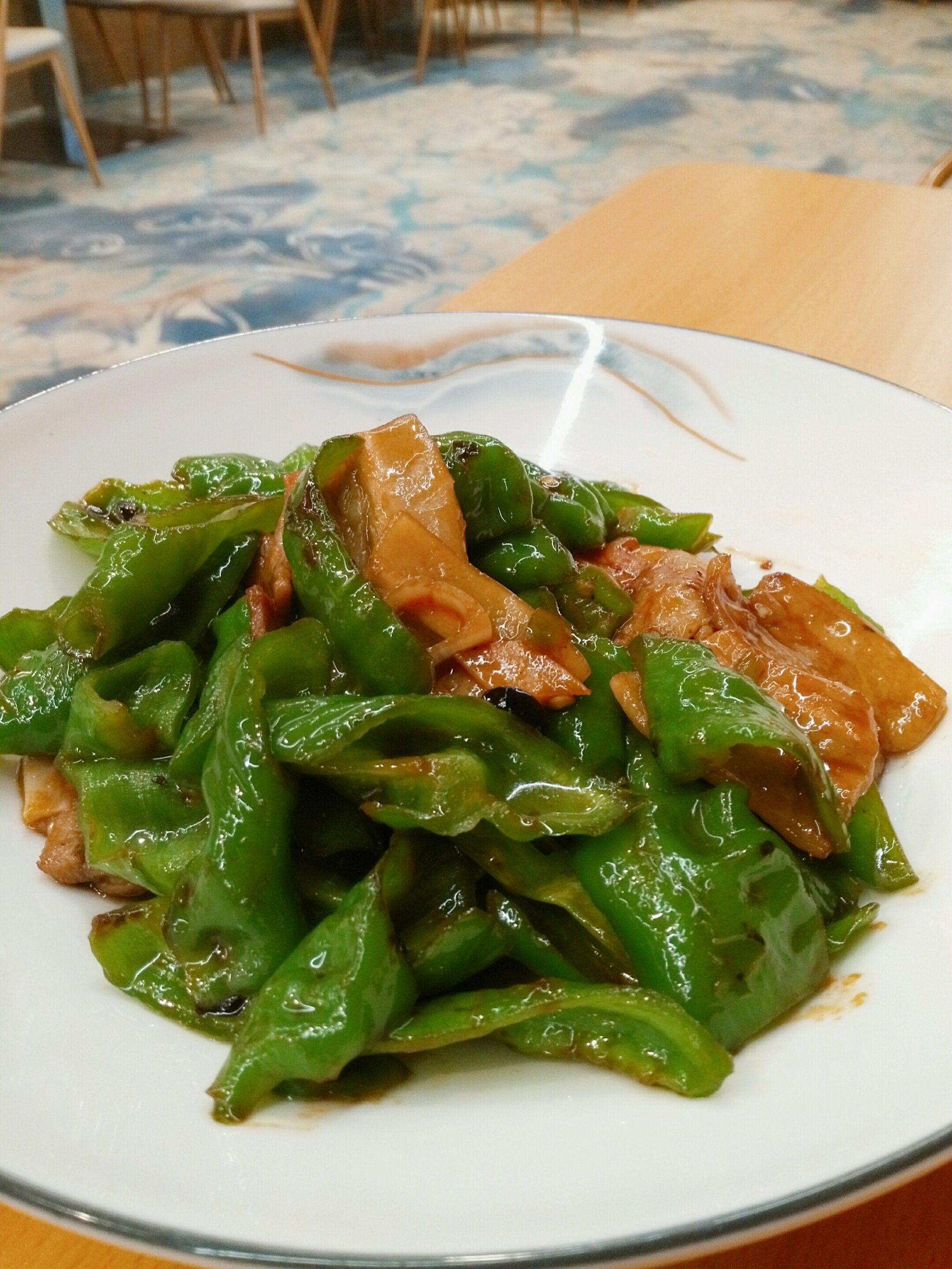 肉在肉中舞动，上下齐动其乐无穷