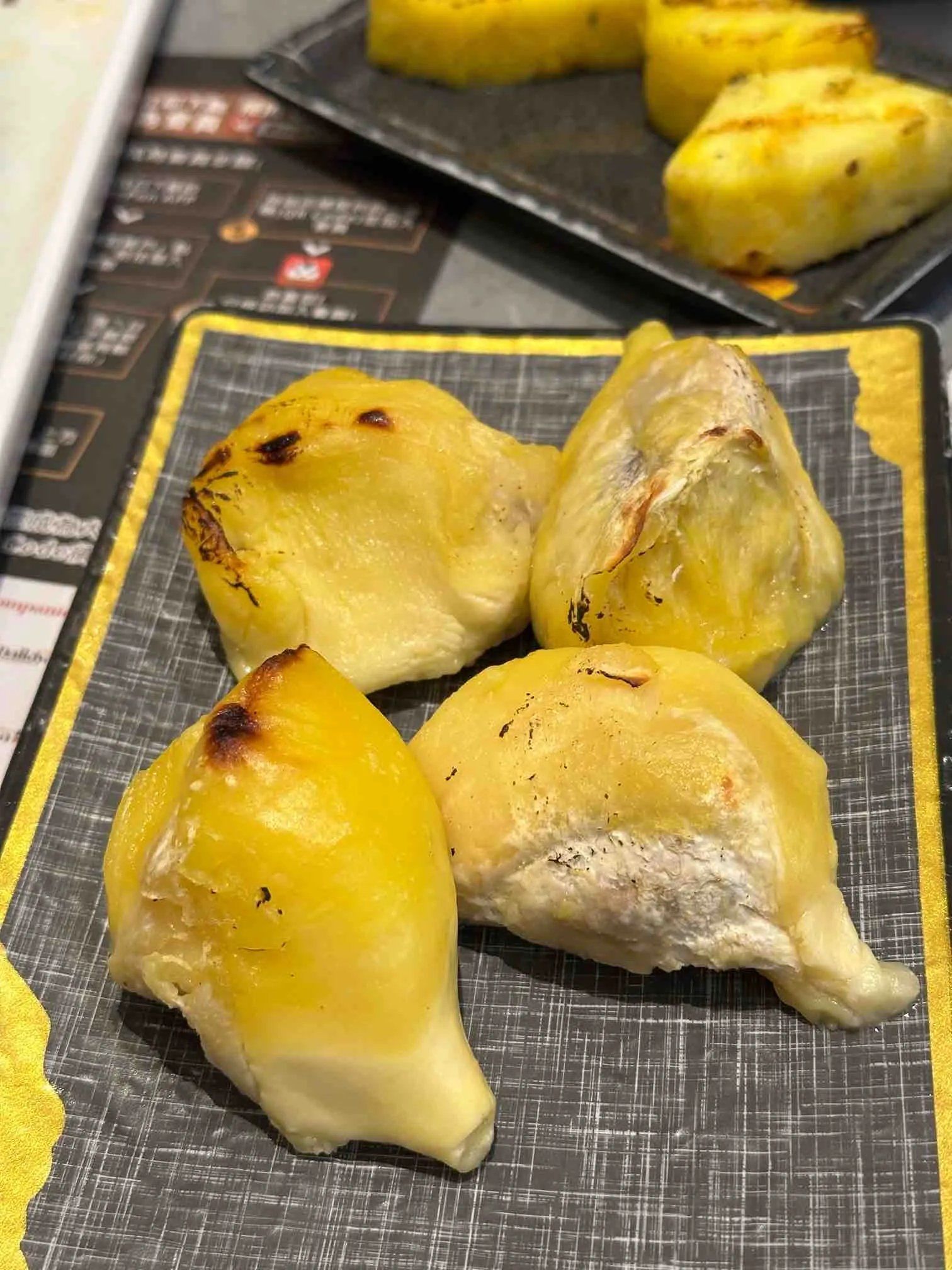 午夜刺激黄瓜西瓜葡萄榴莲午夜美食之旅，黄瓜、西瓜、葡萄与榴莲的奇妙邂逅