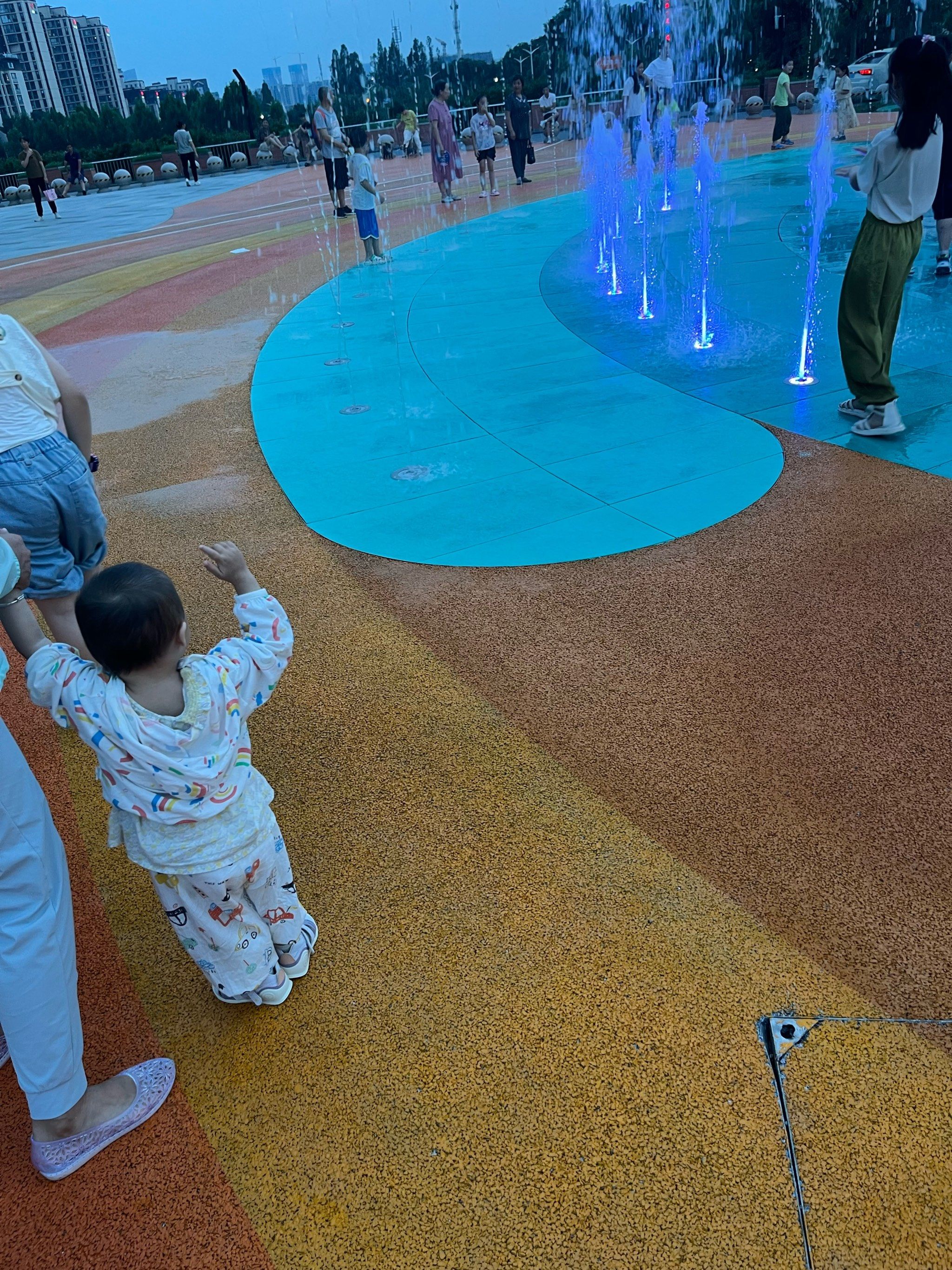 如何把自己玩成喷泉状态图解如何巧妙地把自己玩成喷泉状态-第2张图片