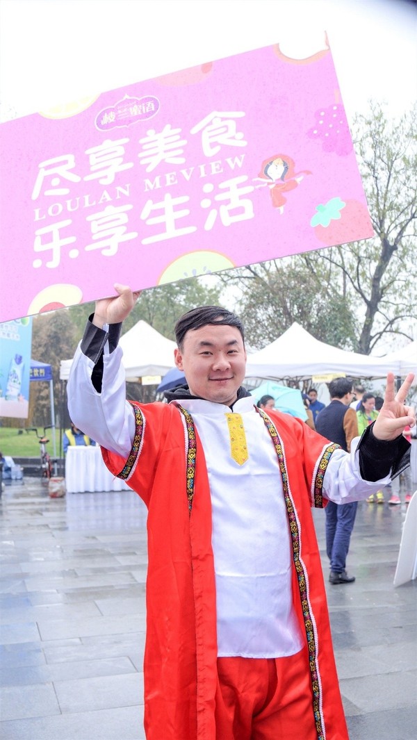 一个人免费视频观看高清频道在线免费高清频道，尽享视觉盛宴——一个人的专属观影时刻-第3张图片