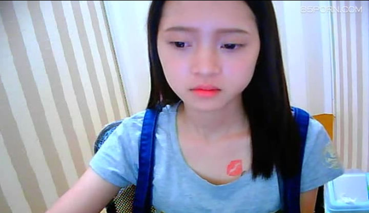五月婷婷久久草五月婷婷久久草的美丽传说与自然魅力-第1张图片