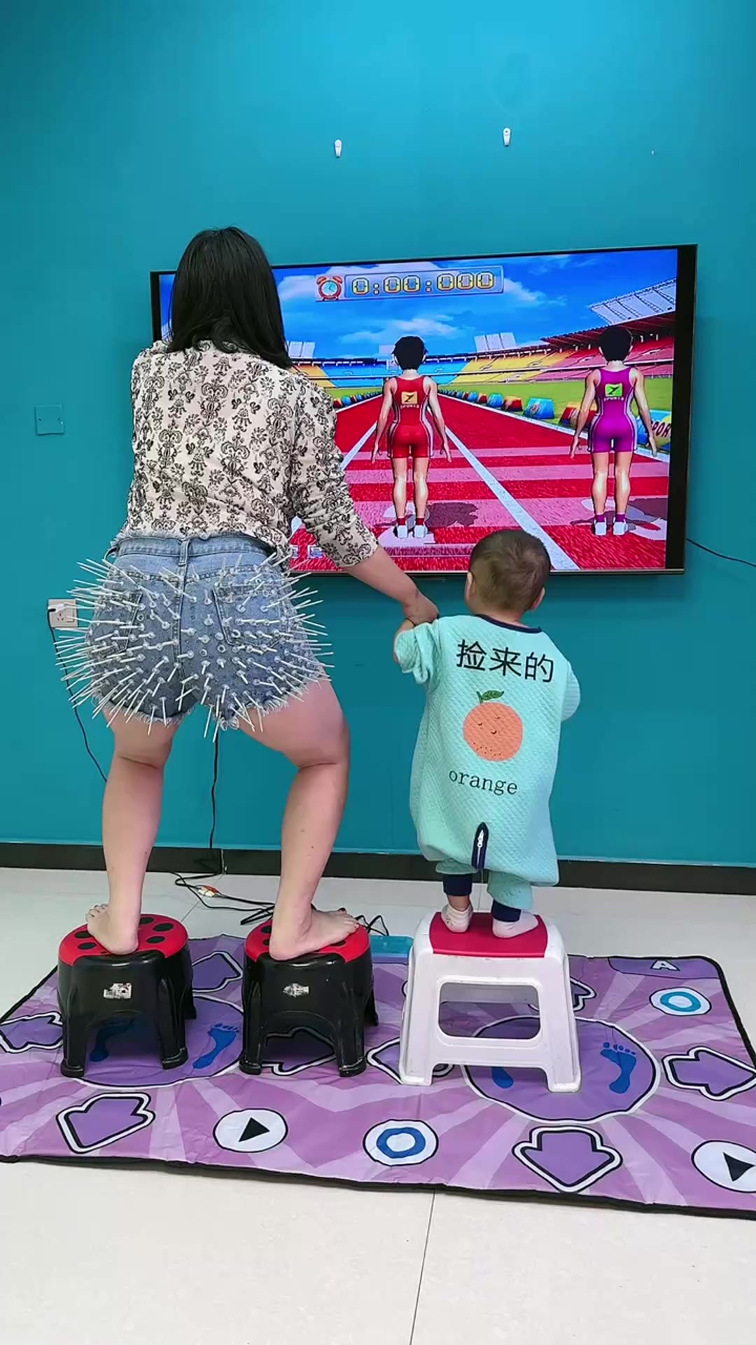 男女生的多人运动探索家庭多人运动——2对男女共同体验的乐趣