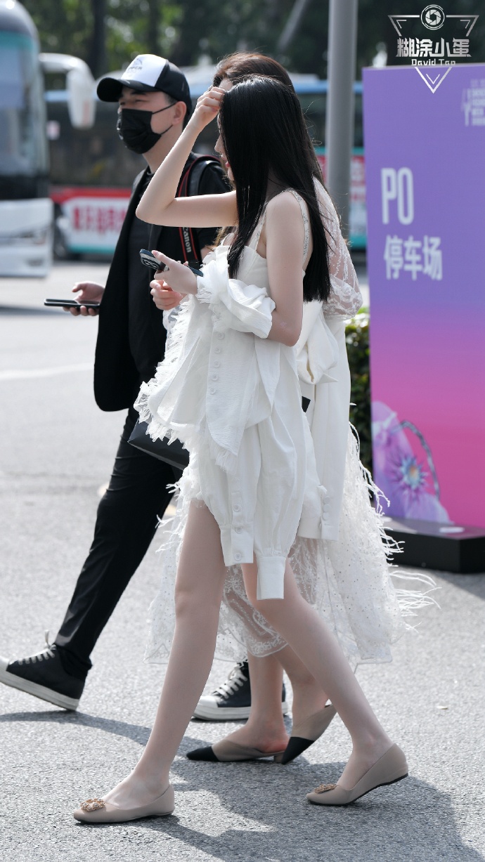 色美妞色美妞的魅力与美丽-第1张图片