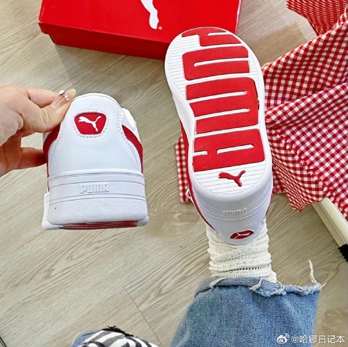 品丝论足VK，时尚潮流下的新宠-第2张图片
