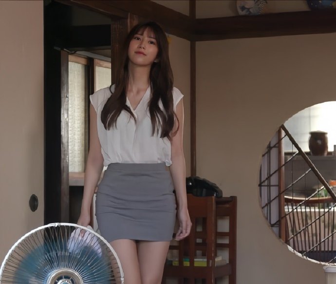 美妙人妻公务员系列——探寻公务员之美的深度解析-第2张图片