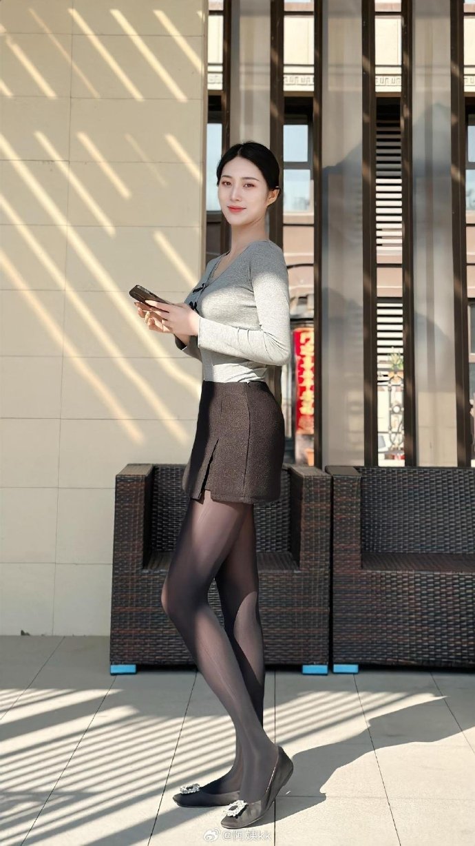 少妇交换做爰8韩国少妇之间的爱与交换，深入探讨与理解-第1张图片