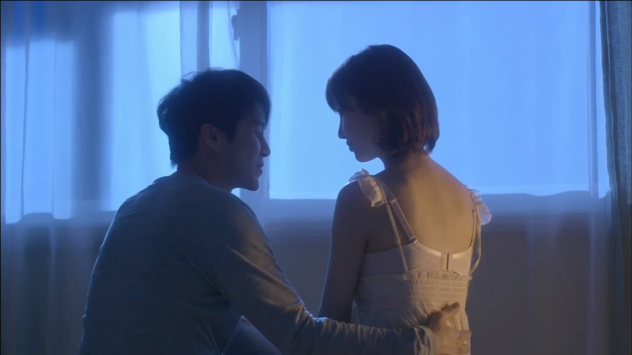 女人迈开腿与男人要吃草莓的深层含义-第3张图片