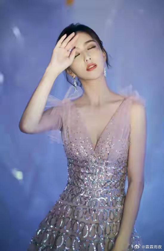 佟丽娅近期事件解析-第1张图片