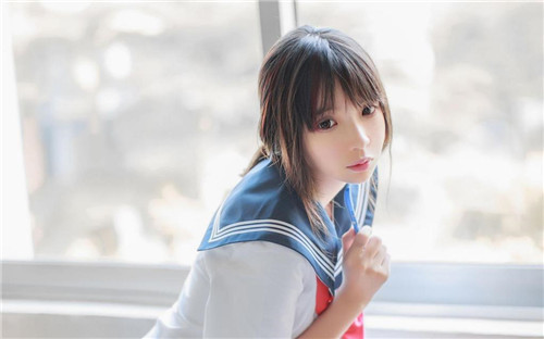 草莓榴莲向日葵18岁以下禁止入内深夜的秘密花园——草莓、榴莲与向日葵的18岁邂逅-第1张图片