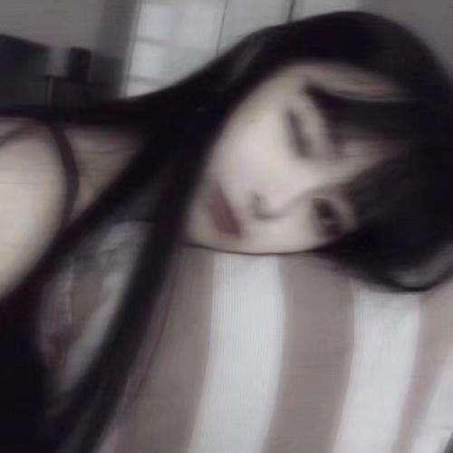 20岁女RAPPER，DISSSUBS的免费音乐魅力