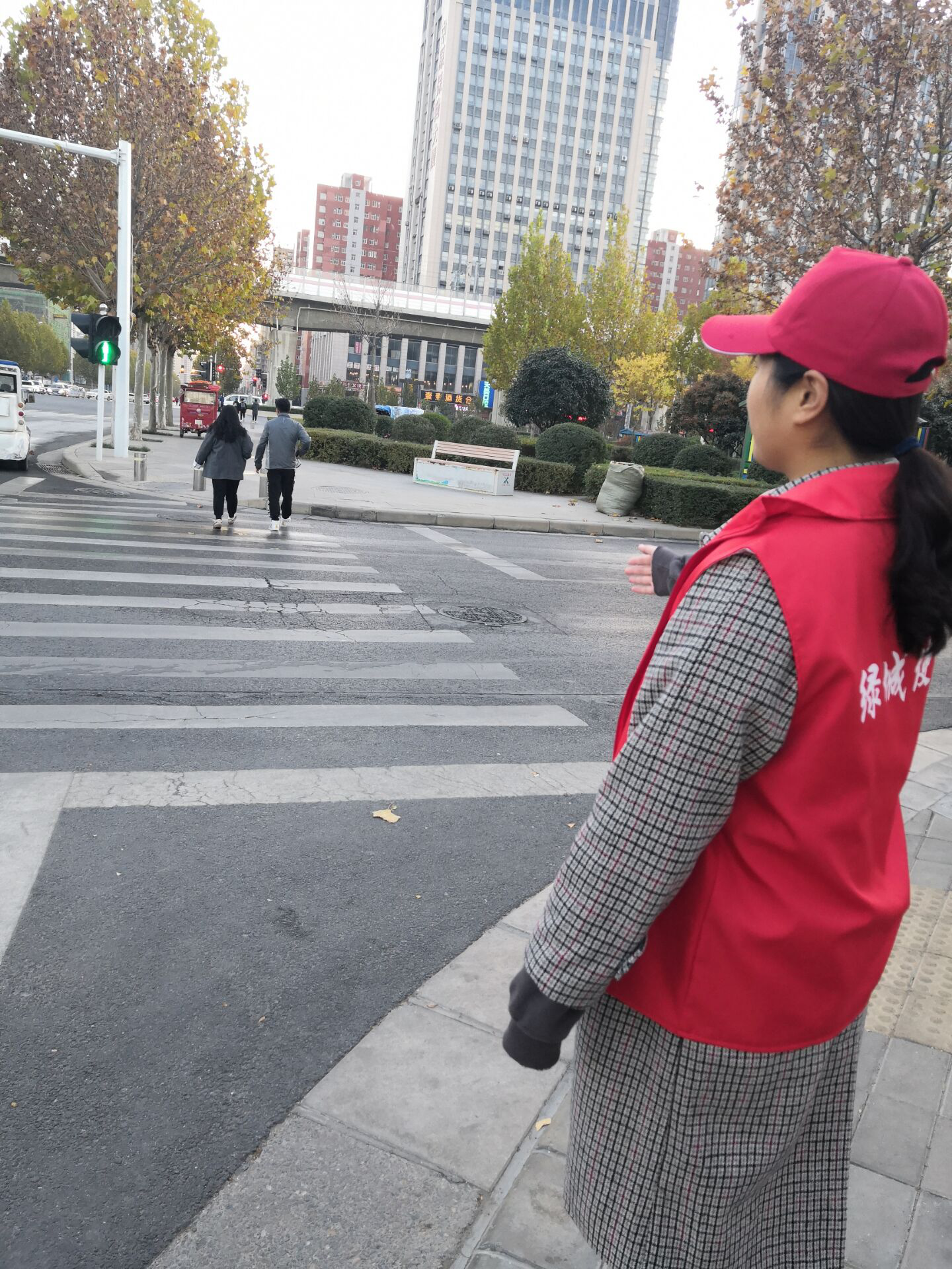 张津瑜与警犬，守护城市的安全使者-第1张图片